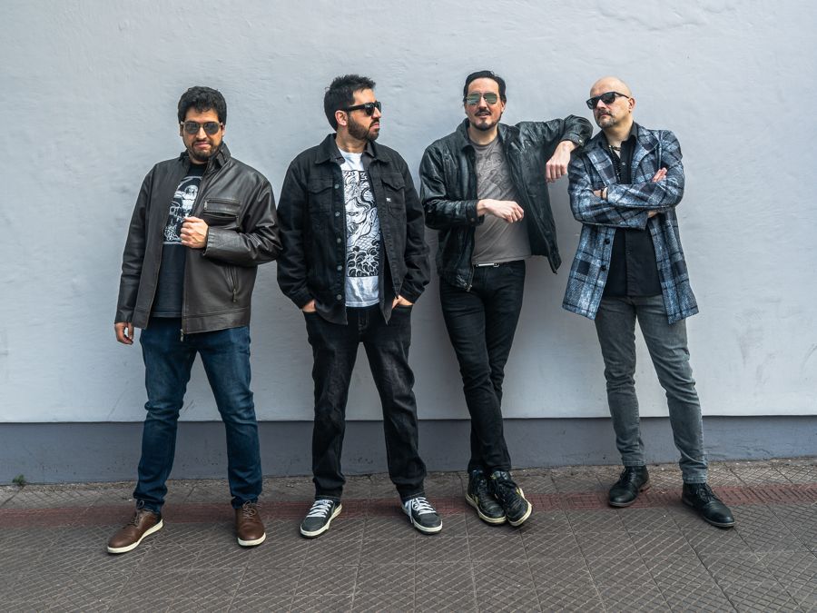 Foto de banda · muro blanco